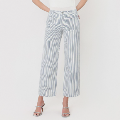 The Kinsley - Patch Pocket Jeans